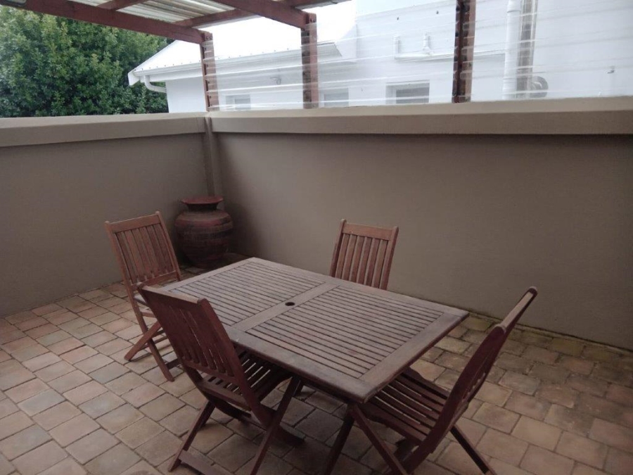 5 Bedroom Property for Sale in Wavecrest Eastern Cape